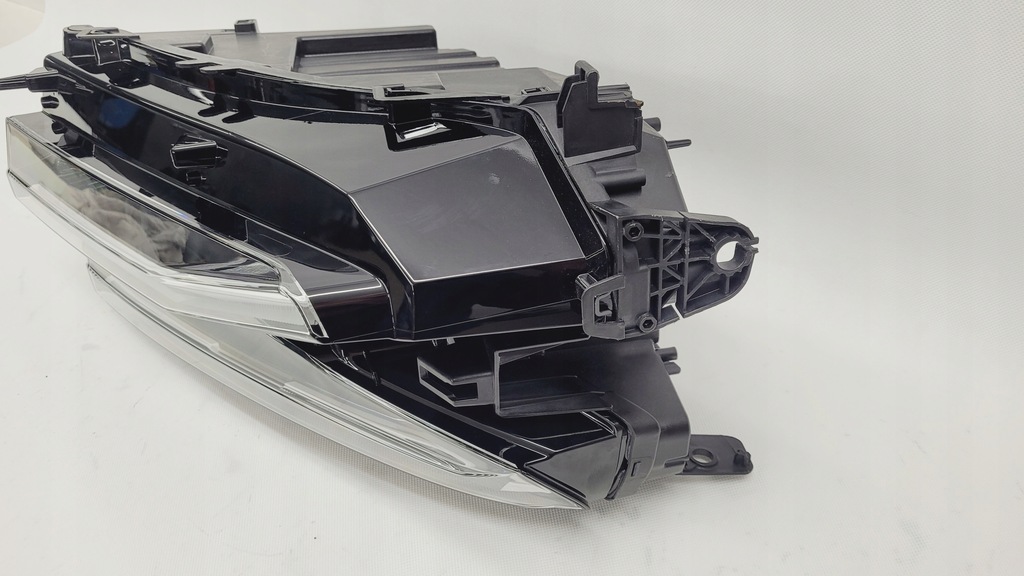 фото №13, Лампа перед правая citroen c5 aircross full led 22+