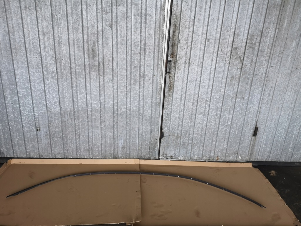 фото №1, Молдинг дахова ліва audi a4 b6 sedan