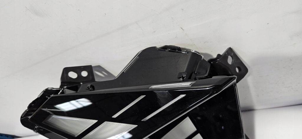 Фара правий передні  led drl renault rafale 25- оригінал 260105434r Оригінал