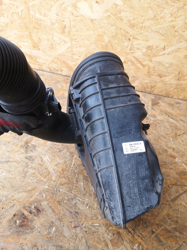 фото №5, Porsche macan 95b корпус фильтра воздуха 95b129601d 3.0d