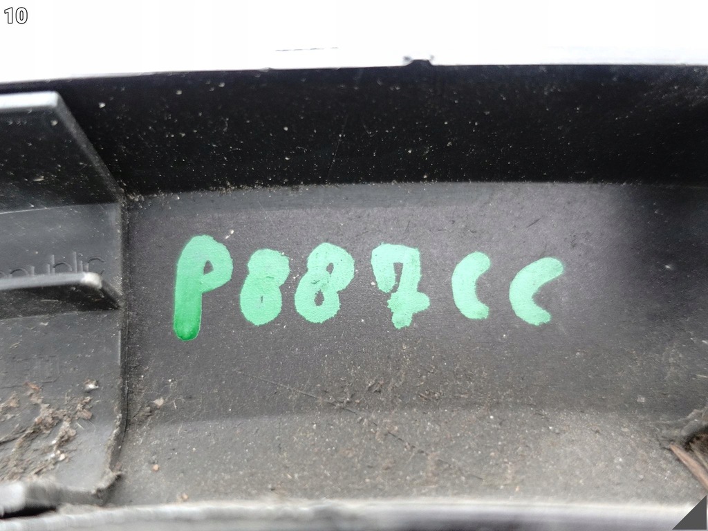 фото №11, Porsche cayenne iii coupe e3 9y3 19- молдинг na крыло левая задняя 9y3854731a