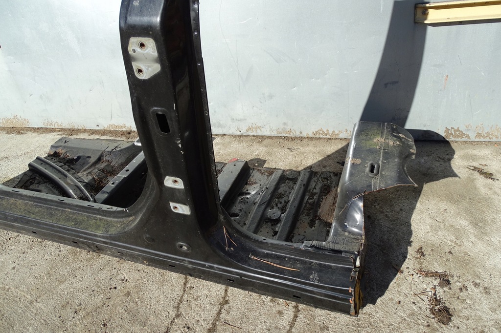 фото №6, Dodge charger 15- поріг лівий блок двигуна середній