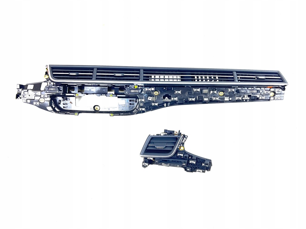 фото №1, Решётки обдув панели приборной подсвечиваемые audi q7 sq7 4m 4m1820902l