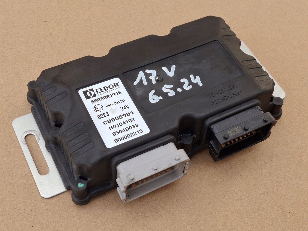 фото №14, Scania r s ngs основа акумуляторів кришка