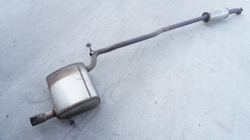 фото №1, Mini one cooper f56 выхлоп гаситель 8603279 1.2 t