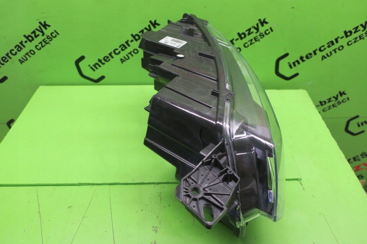 фото №4, Toyota оригінальний номер 8115042270 фара