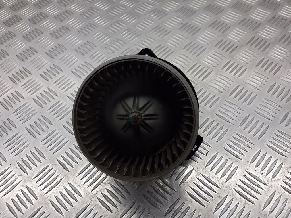 фото №1, Вентилятор обдув daihatsu cuore vi 194000-0492