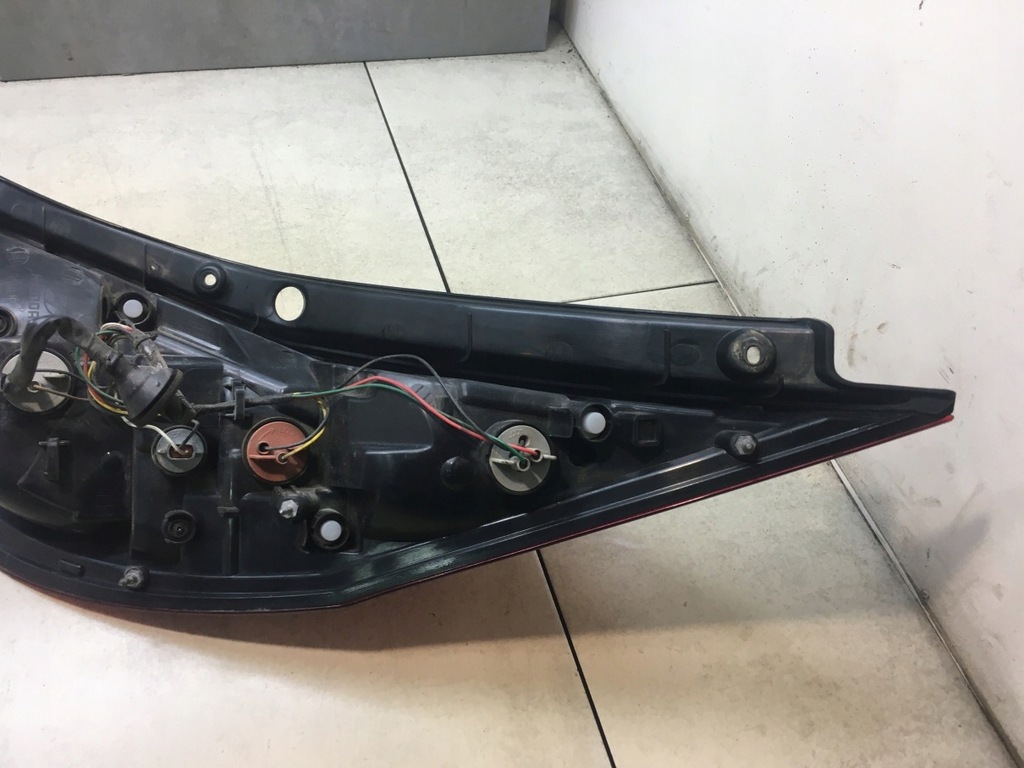 фото №9, Лампа левый задняя hyundai i30 i hb 92401-2r0