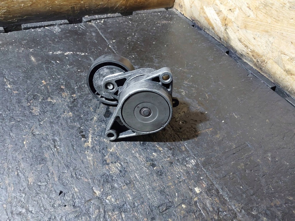 Купить Натяжитель ролик ремень bmw 5 e39 1427252 f-22390