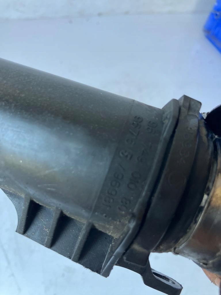 фото №8, Вентиляція картера труба інтеркулер 2.0 hdi ds5 9674901080 #3