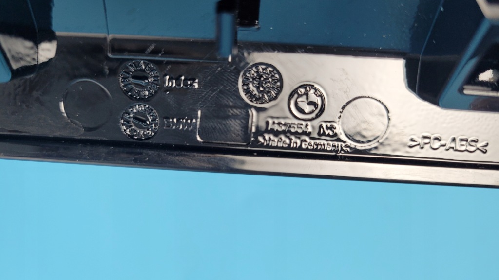 Bmw x1 u11 sdrive18i 23r рамка молдинг декоративная консоли центральной 1437554 в Украине