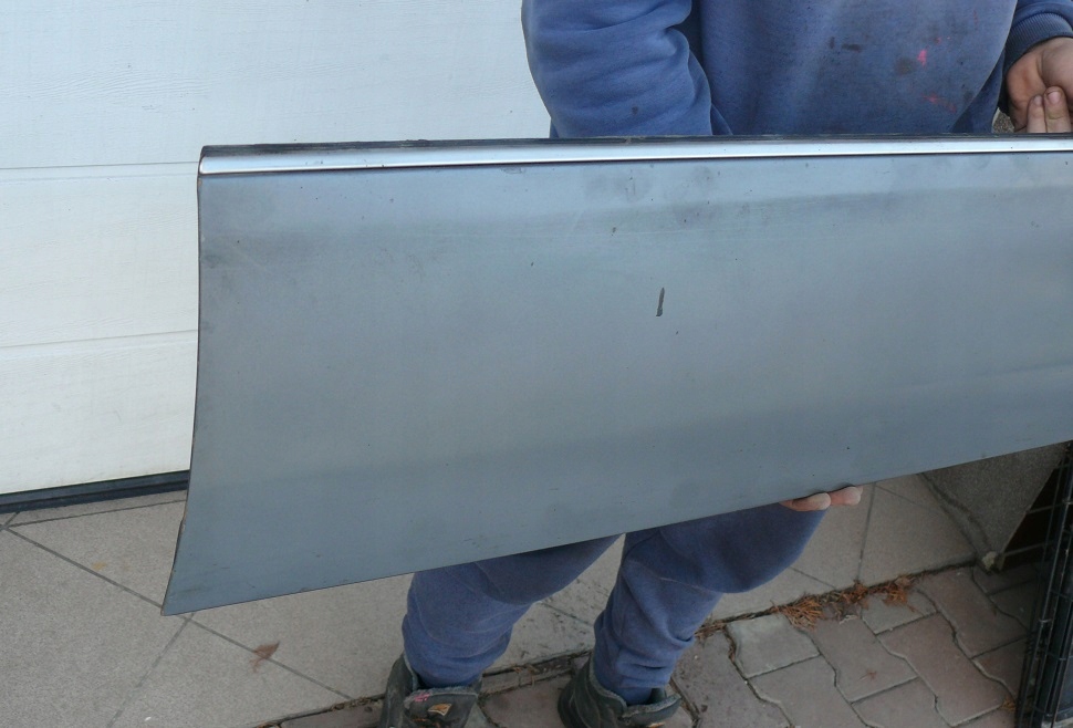 Молдинг dół хром двері правий перед mercedes w140 Оригінал