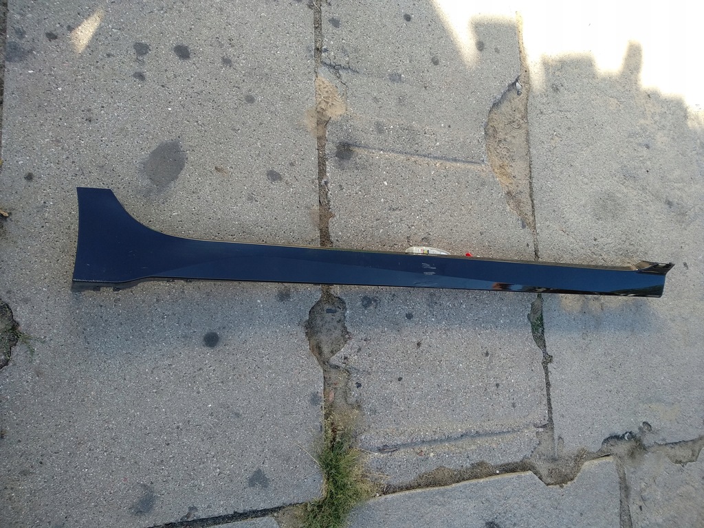 фото №1, Порог правый nissan leaf ii ze1 2017-^