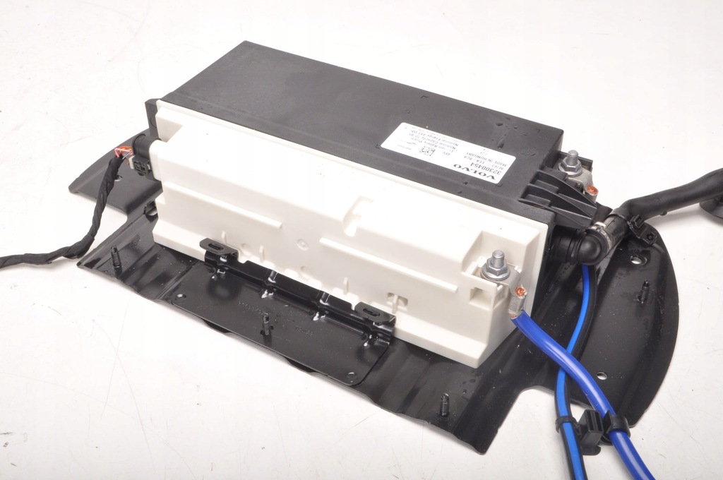 фото №9, Volvo xc90 ii акумулятор акумулятор 32300454 31693667 31698492 31698529