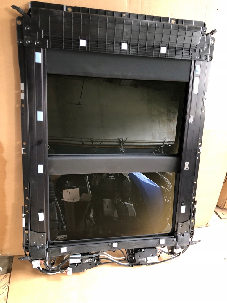 фото №3, Grand cherokee wk2 панорама дах люк 2015 r orginał