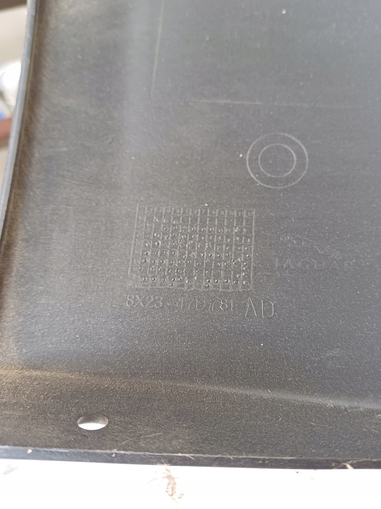 Бампер задний задняя jaguar xf 07-11 sedan 4pdc 4 парктроники в Украине