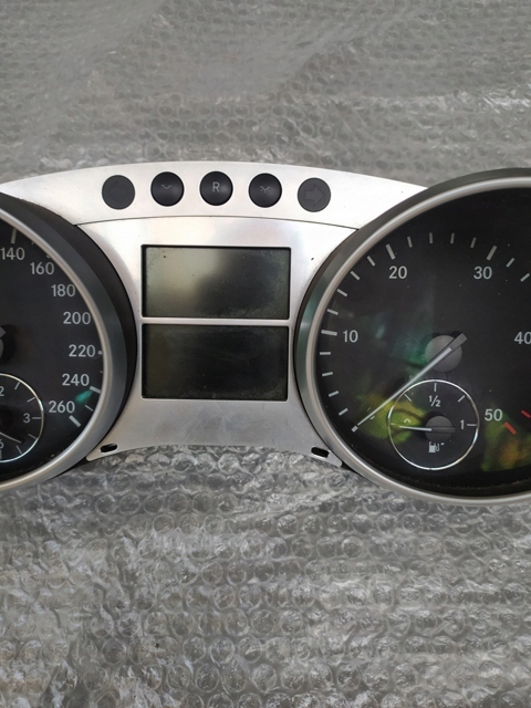 фото №3, Лічильник mercedes r klasa w251 3.0 cdi