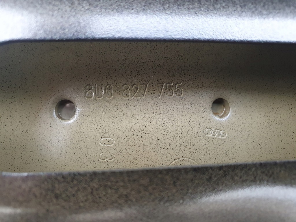 фото №9, Крышка багажника задняя задняя audi q3 8u rok 11-18