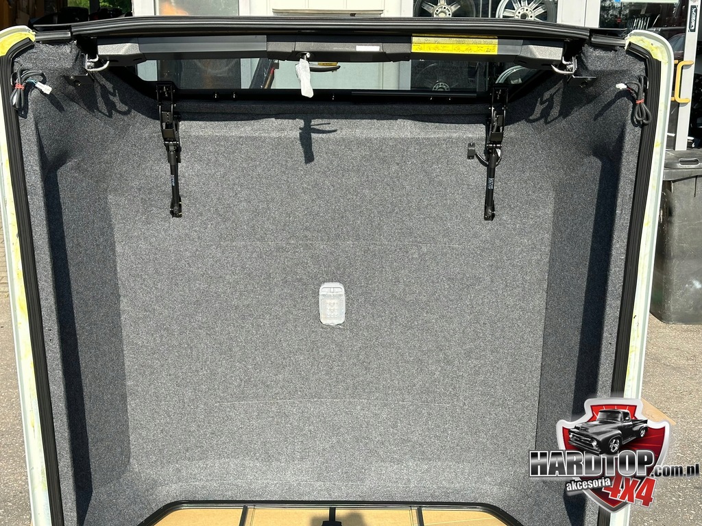 фото №9, Обшивка isuzu d-max hardtop 2020+ na pakę бока цельные