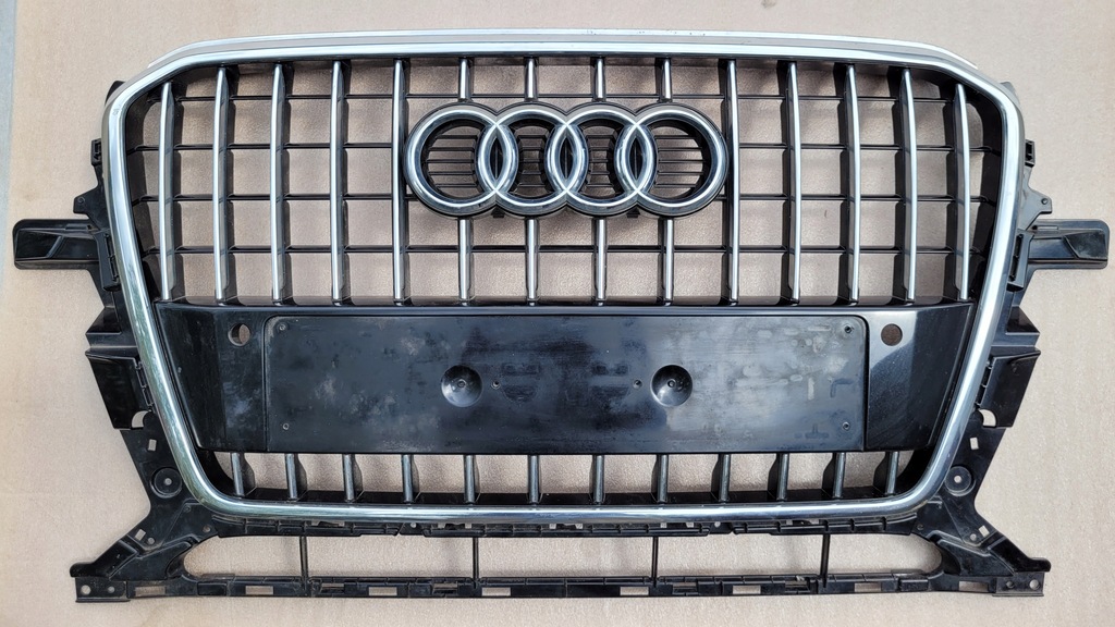 фото №1, Audi q5 lift s-line решітка радіатора решітка радіатора перед 8r0853651