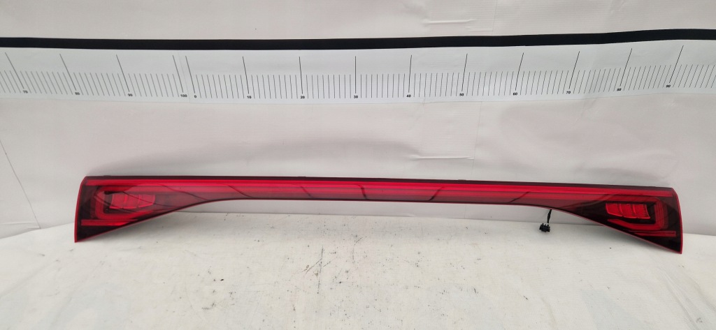 Купити Mercedes eqa 243 накладка led кришки задній фара