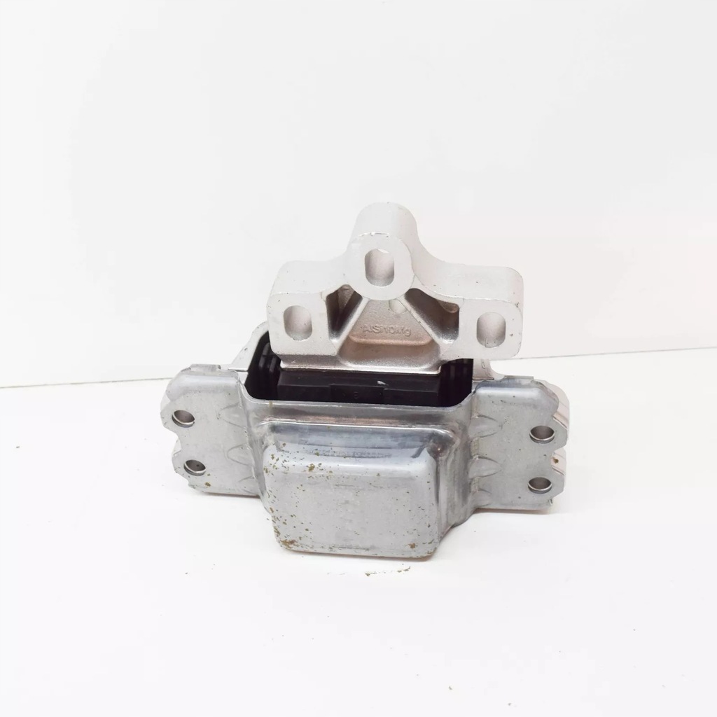 фото №1, Audi a3 rs3 8p gearbox mounting 8p0199555a