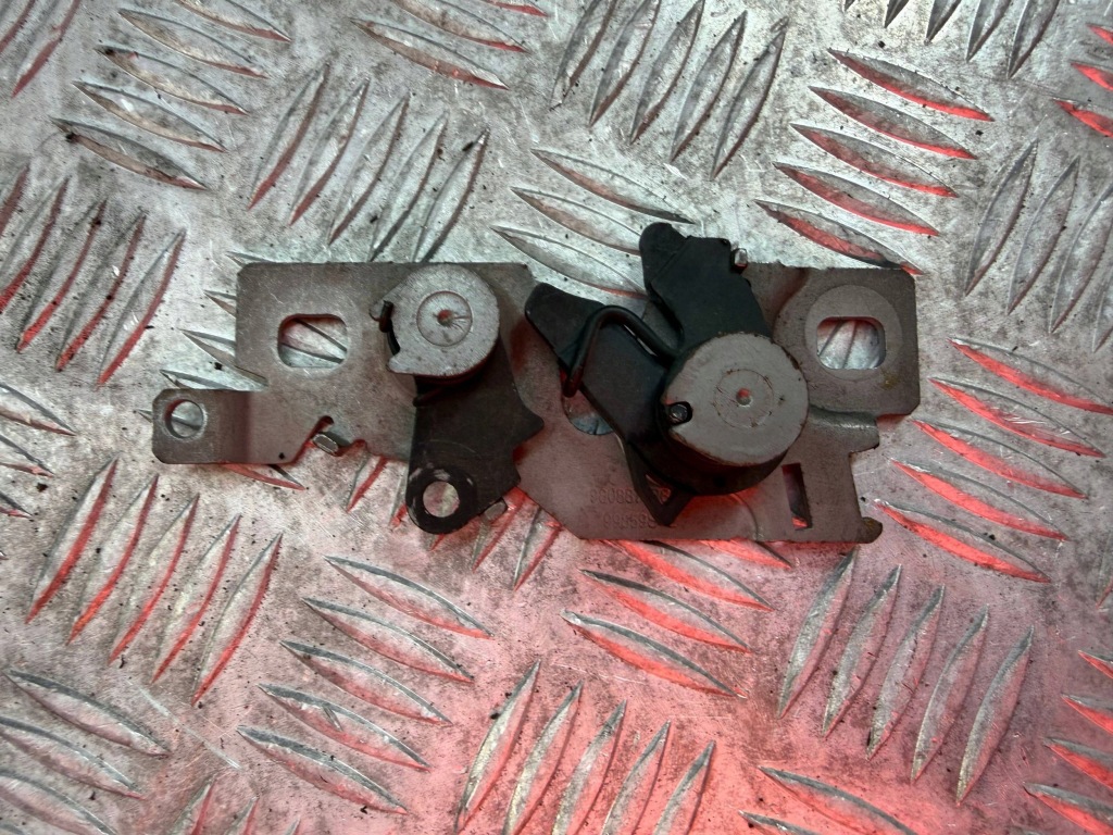 Купити Замок капота перед jumpy 9808870280 psa