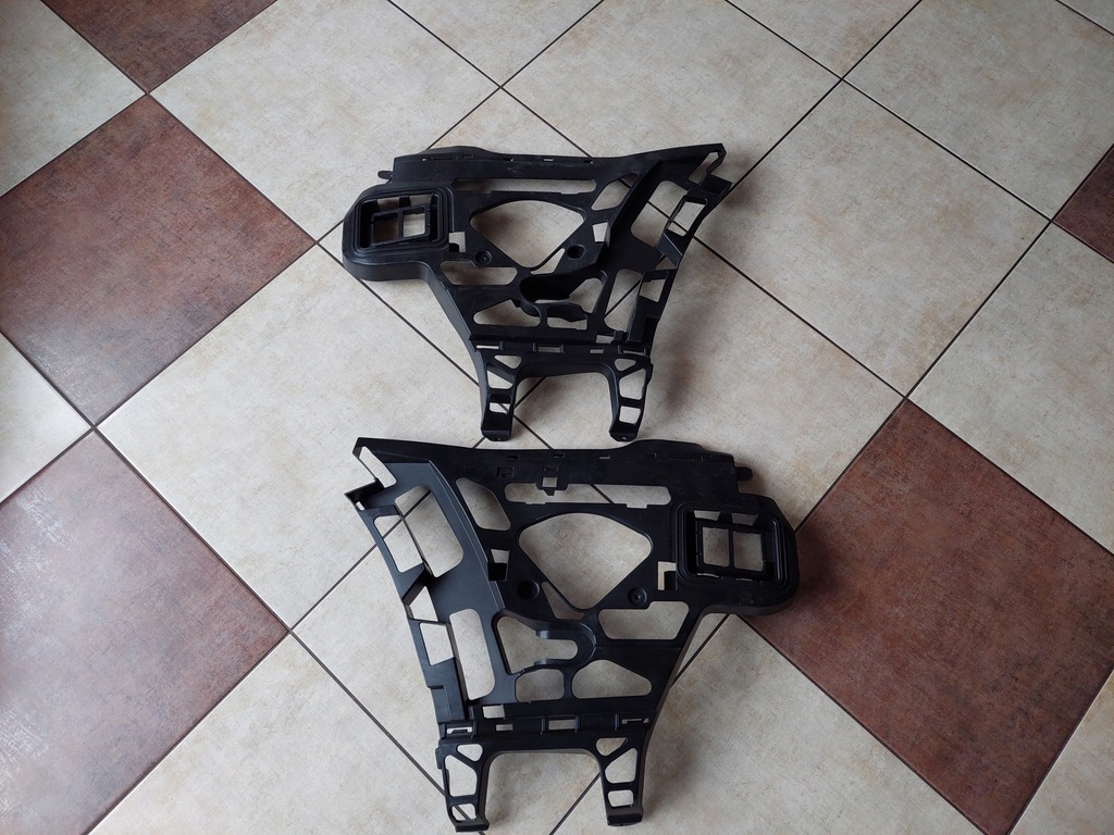 фото №1, Направляющая бампера - задняя - mercedes gl w164 - новый