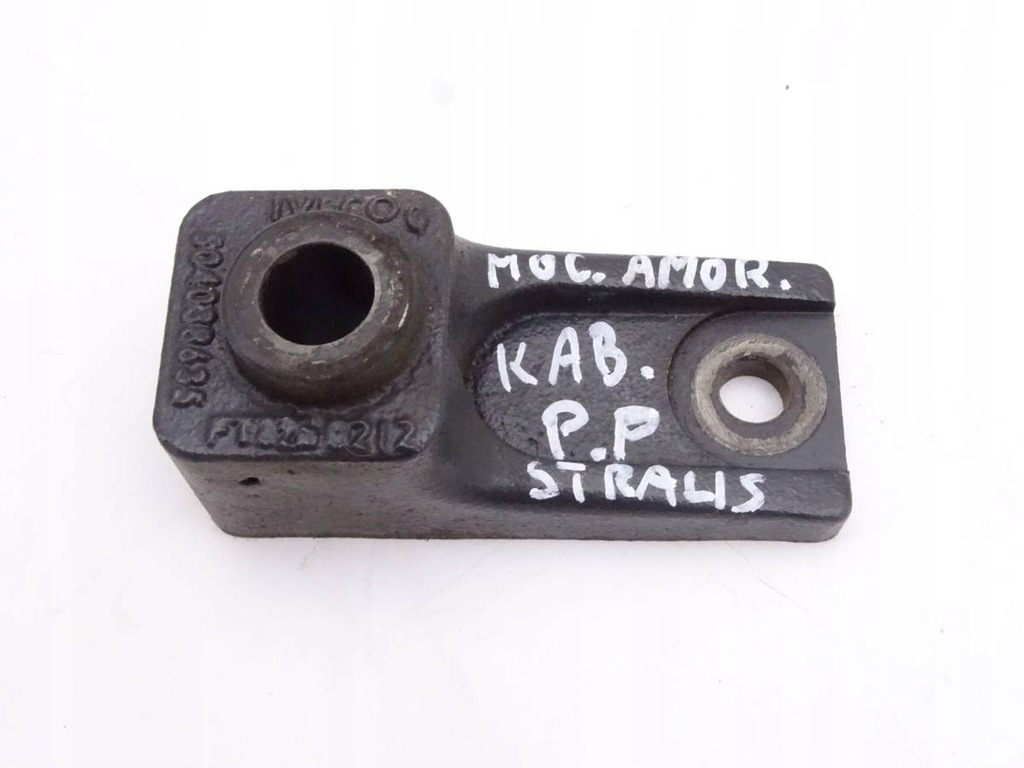 фото №1, Iveco stralis 13- e6 кронштейн амортизатора кабины