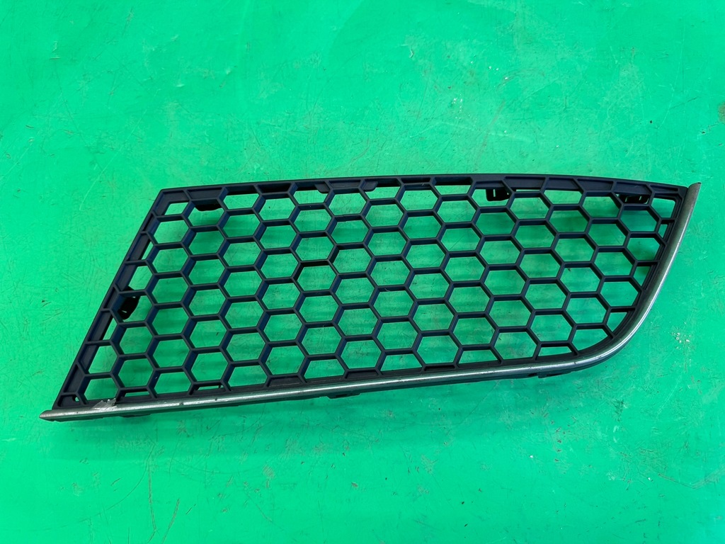 фото №1, Решётка бампера передний левая решётка радиатора 156086254 alfa romeo mito 08-