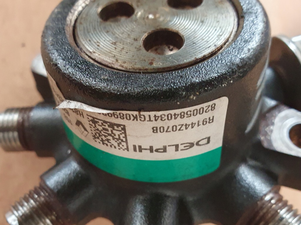 фото №2, Распределитель впрыска топлива renault clio iii 1.5dci