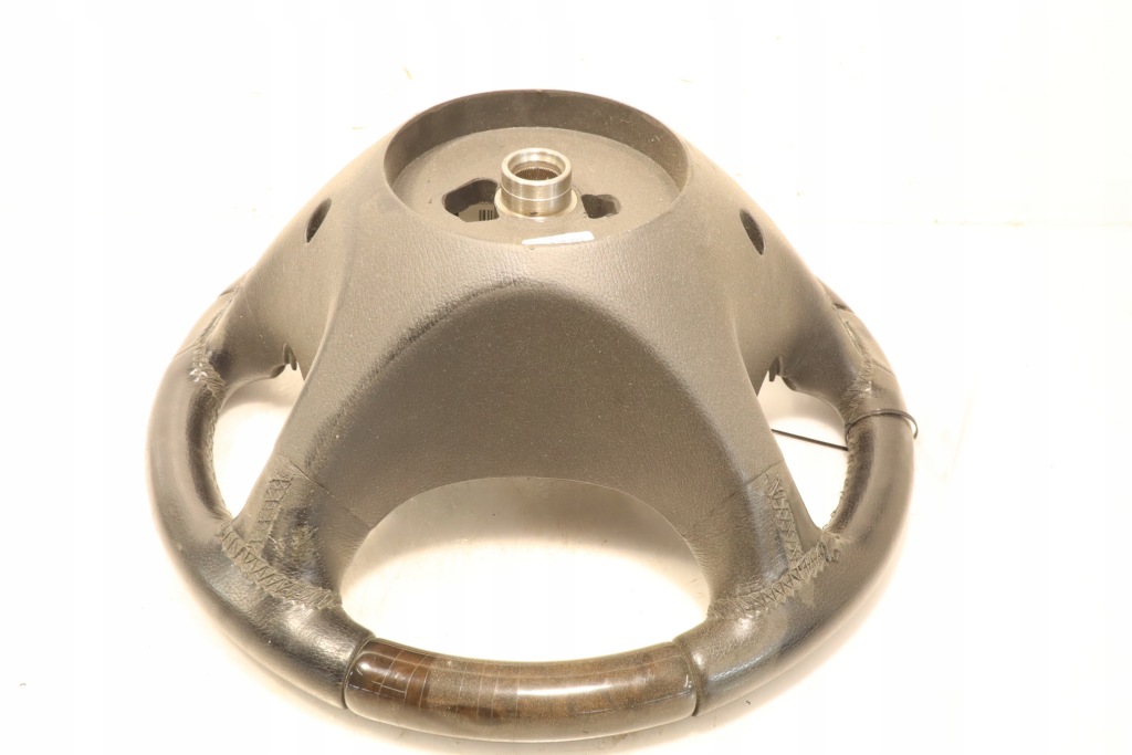 Воздуховод mercedes cls w219 в Украине