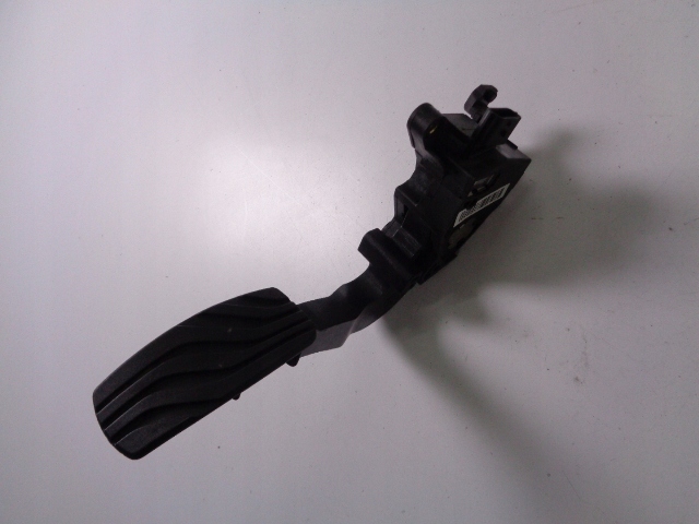 фото №1, Педаль газу renault megane iv hb 1.6 tce 2017 rok