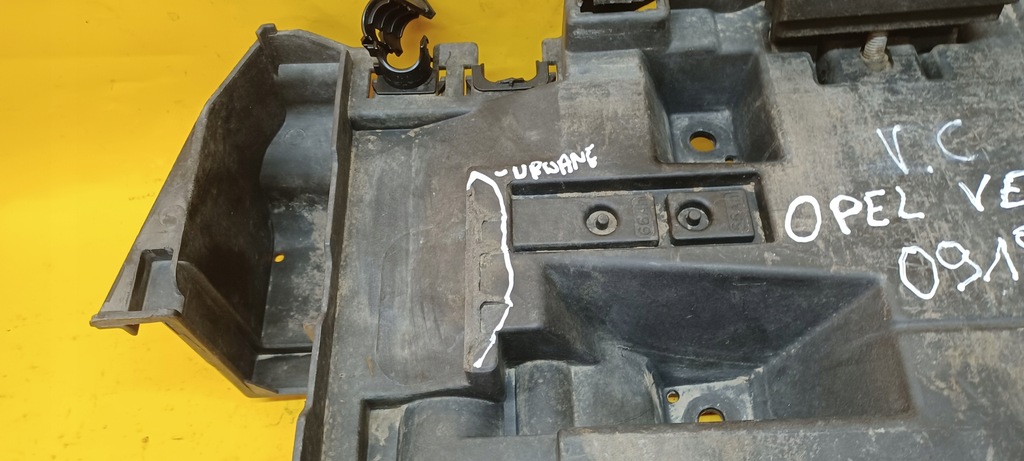 фото №9, Основание аккумулятор vectra c 09180777 02-05r