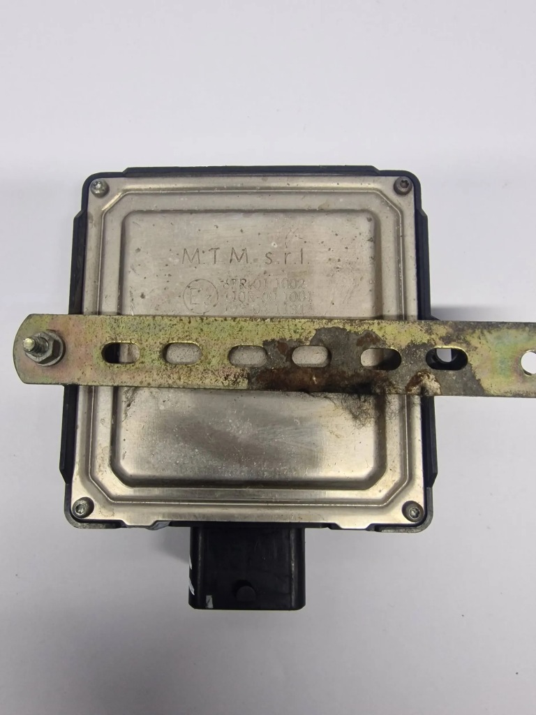 фото №1, Chrysler sebring js 2007 блоки управления de8170303