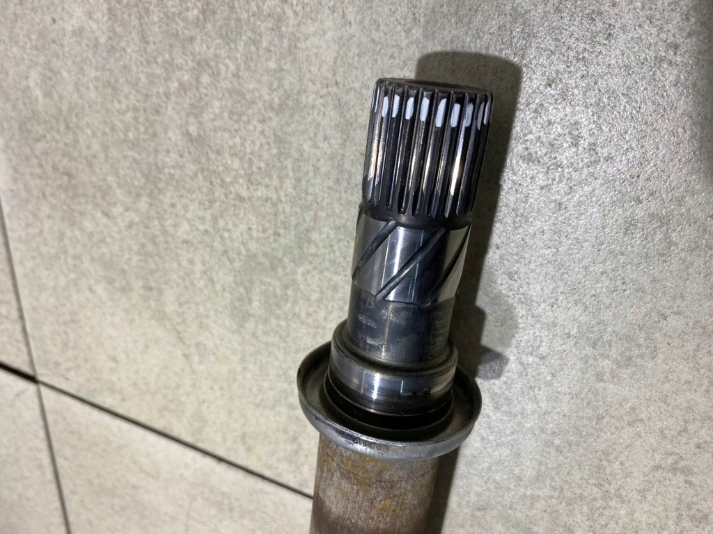 фото №7, Приводной вал правая длинная renault clio iii 1.2 16v