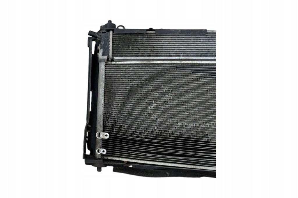 фото №7, Радиатор wody toyota auris _e18_ 160400t540 1.8l 2014