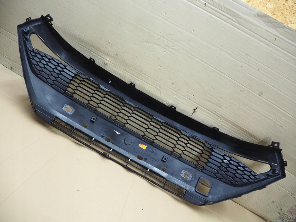 фото №13, Toyota c-hr lift решётка бампера перед 52129-f4110