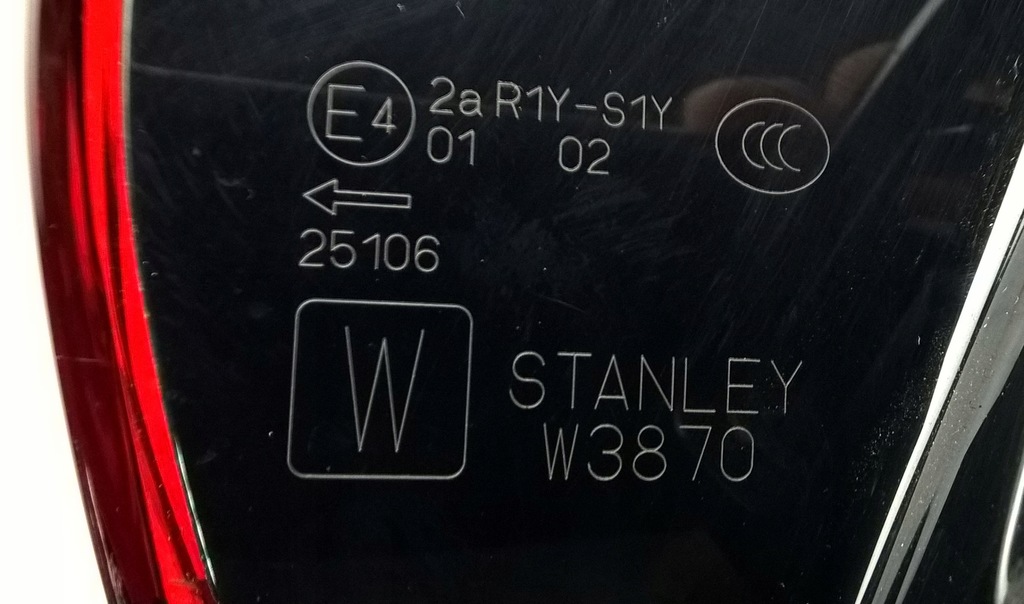 фото №10, Mazda cx5 cx-5 ii 2017- лампа led левая задняя europa оригинальный номер kb8a51160 w3870