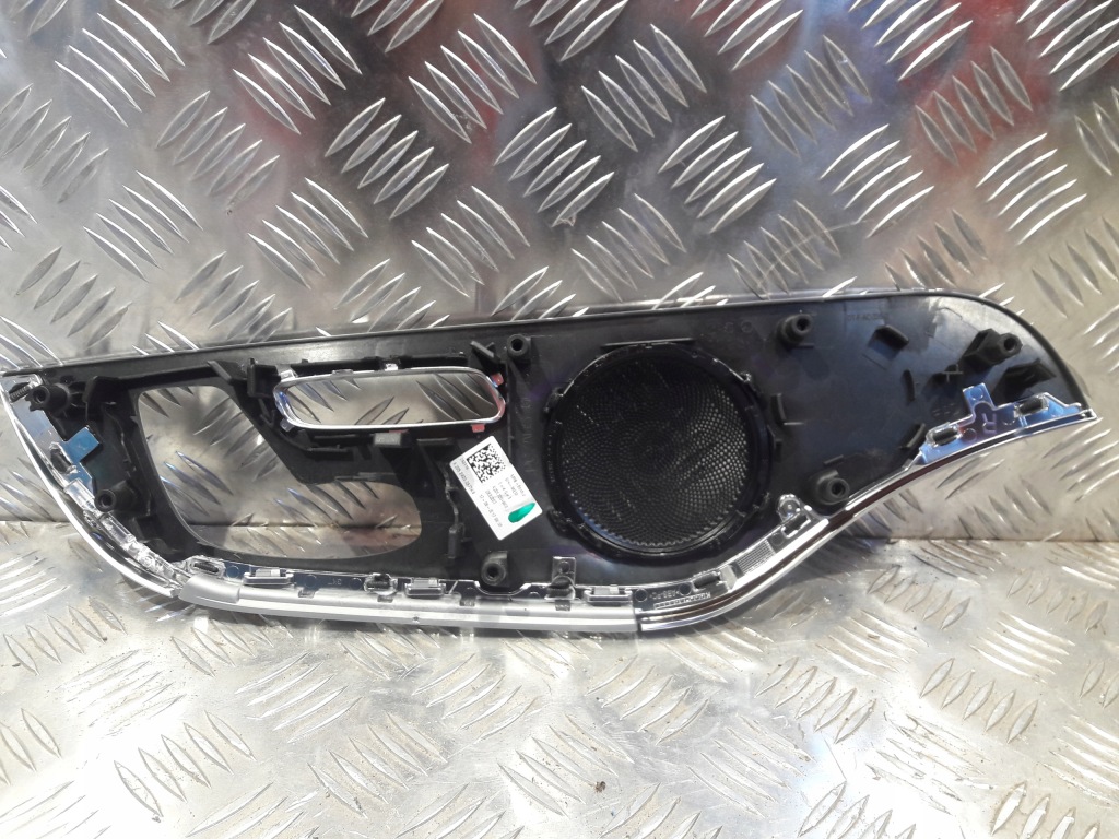 Mercedes c w205 купе молдинг декоративная  дверь led правый с Разборки