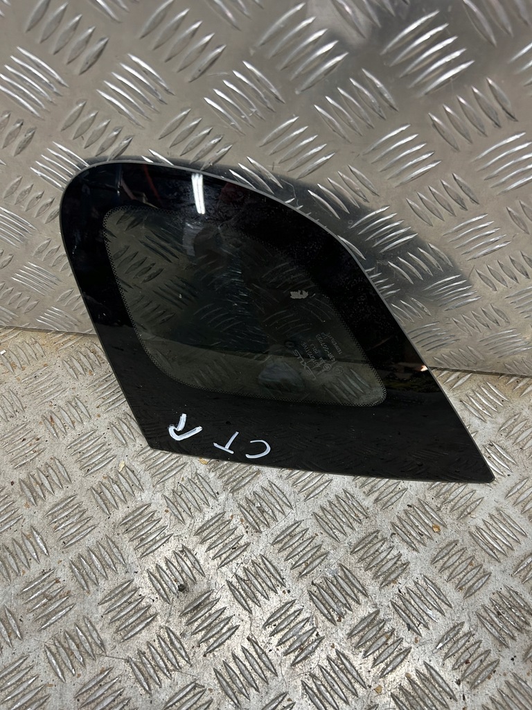 фото №1, Lexus ct 200 h скло бічна права 10-16