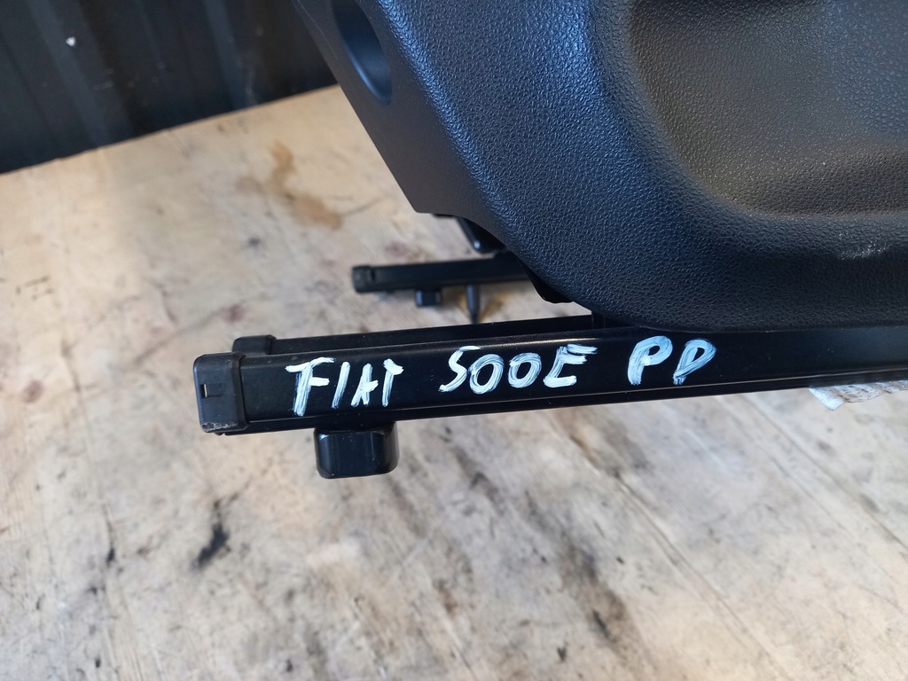 фото №6, Fiat 500e 500 сидіння пасажира сидіння правий pp правий перед сидіння