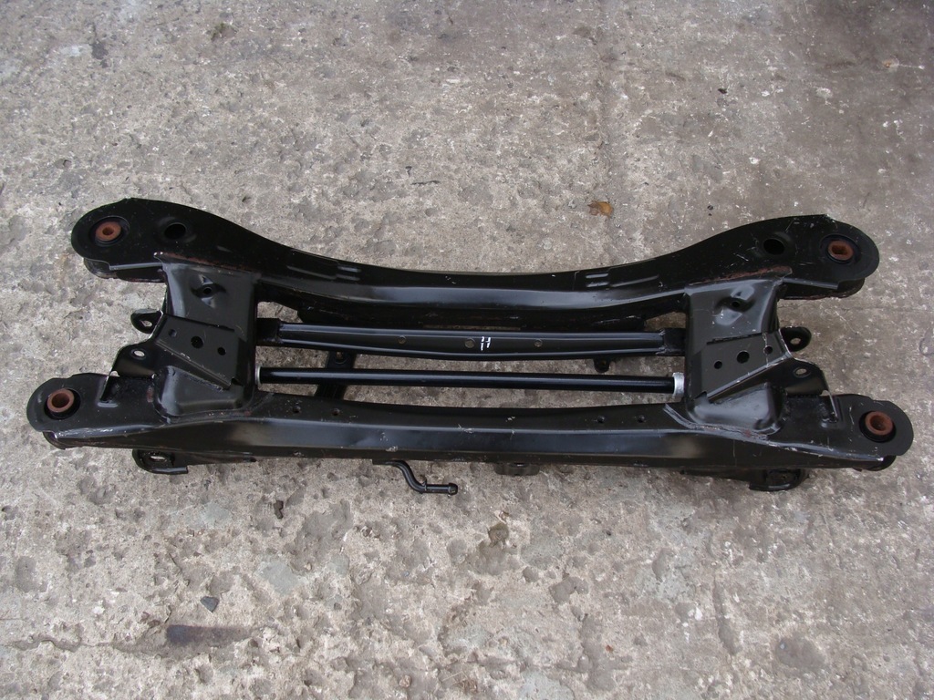 фото №1, Балка задня підрамник toyota auris ii !!!