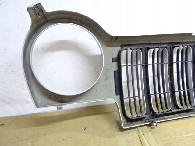 фото №9, Решітка радіатора jeep cherokee 01-04 5gf25trmae c-19790b
