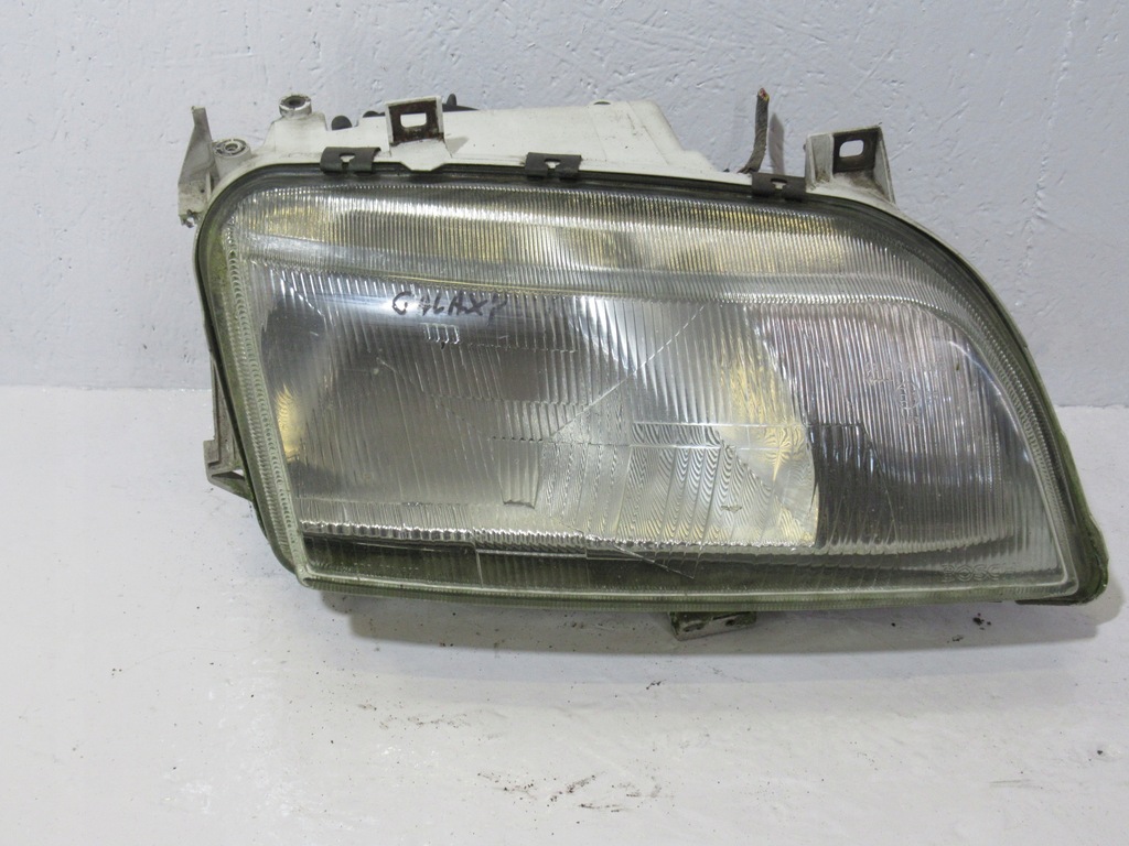 фото №1, Лампа правая передняя ford galaxy mk1 1305621650