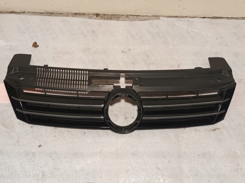 фото №1, Решітка радіатора volkswagen sharan 7n0 решітка радіатора vw 7n