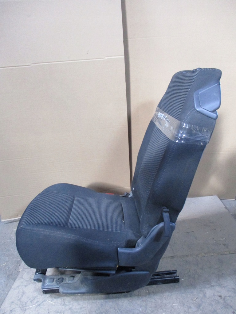 фото №10, Сиденье левый задняя peugeot 5008