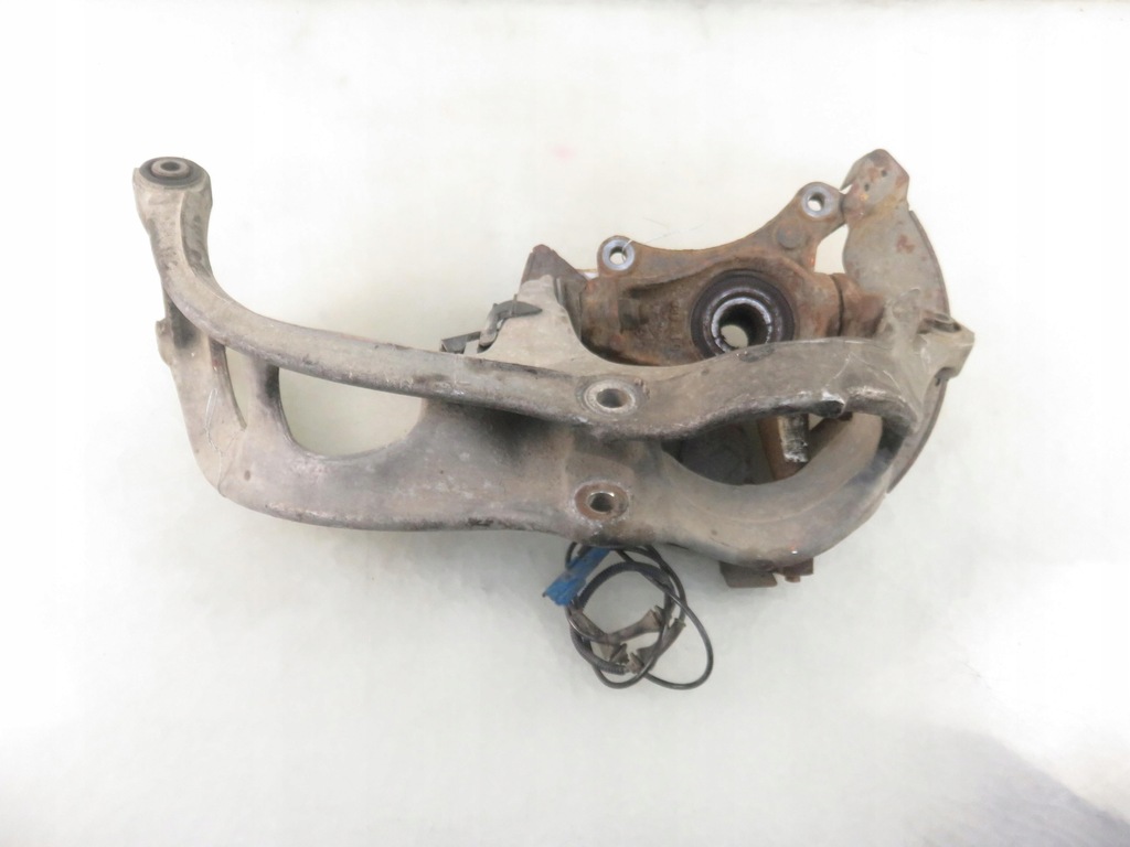 фото №7, Поворотный кулак передняя левая citroen c5 iii 2.2 hdi