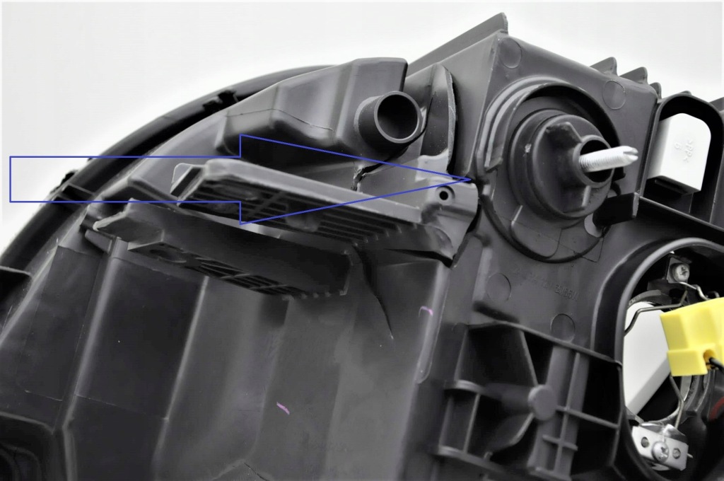 фото №8, Smart fortwo forfour 14- фара led правый новый