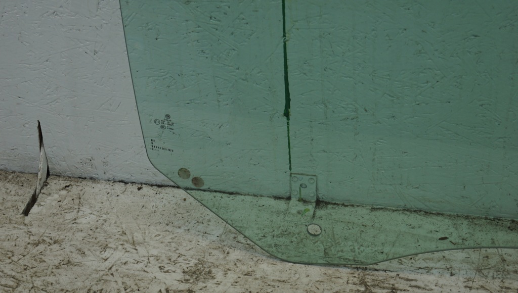 фото №7, Стекло дверь правый перед vw eos